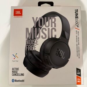 JBL Tune 660NC Wireless Headphones - Black